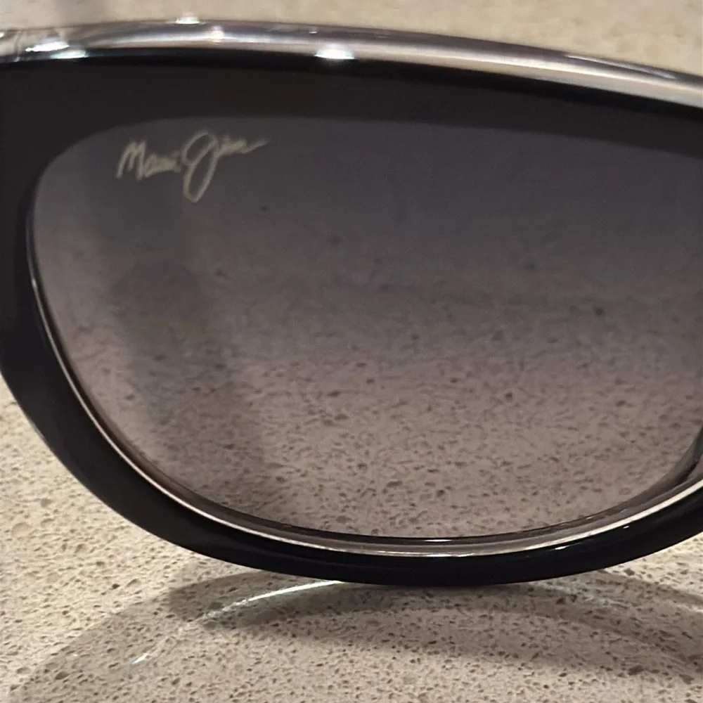 Maui Jim Canna Black Sunglasses - Picture 12 of 13